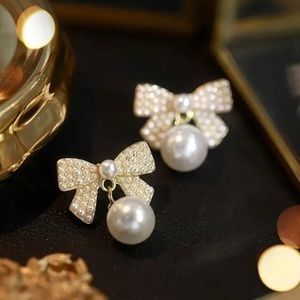NEW White Bow Coquette Faux Pearl Formal Prom Cocktail Earrings Wedding Jewelry